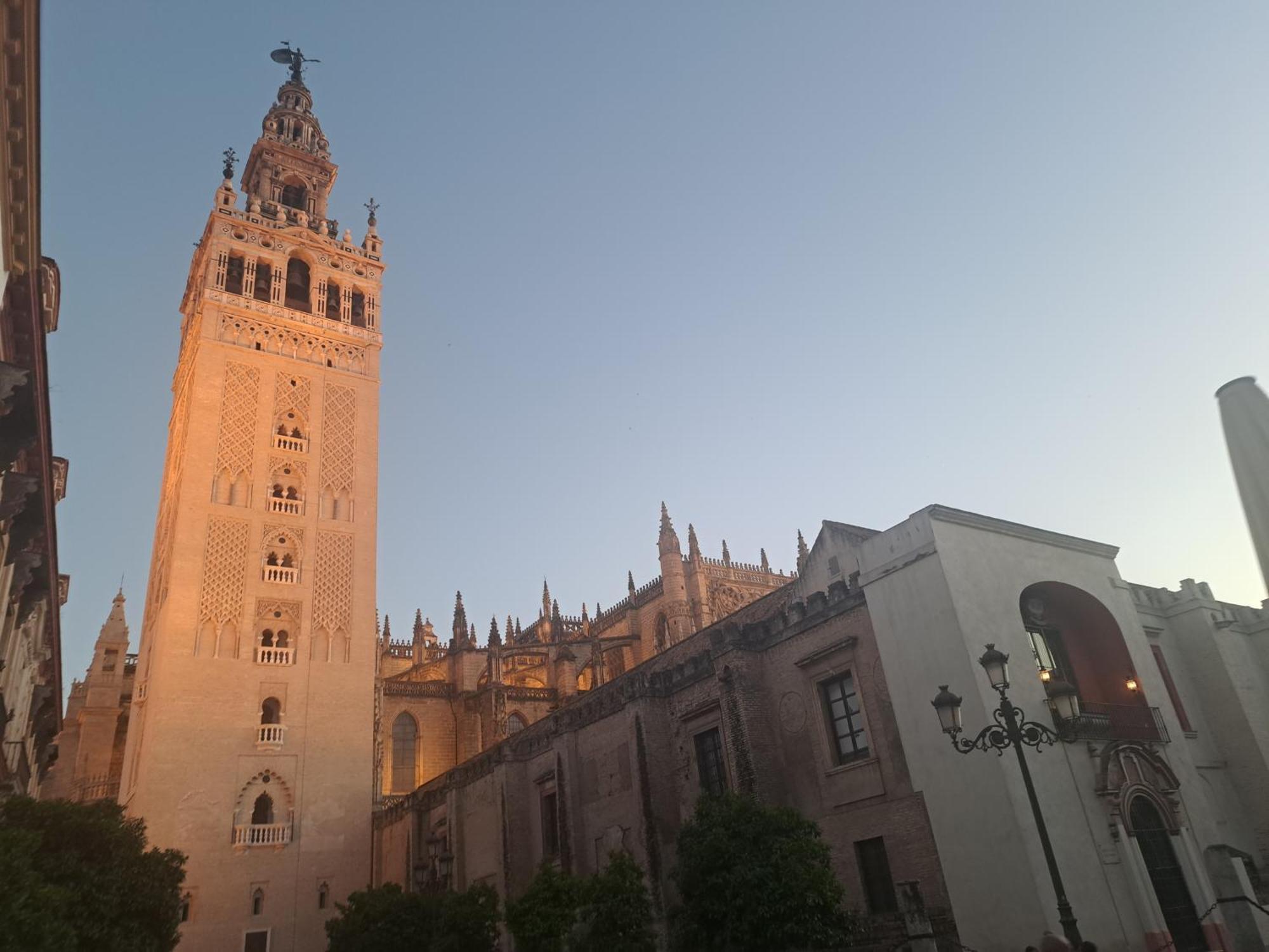 Apartamentos Flamenco B&B Sevilla Exteriör bild